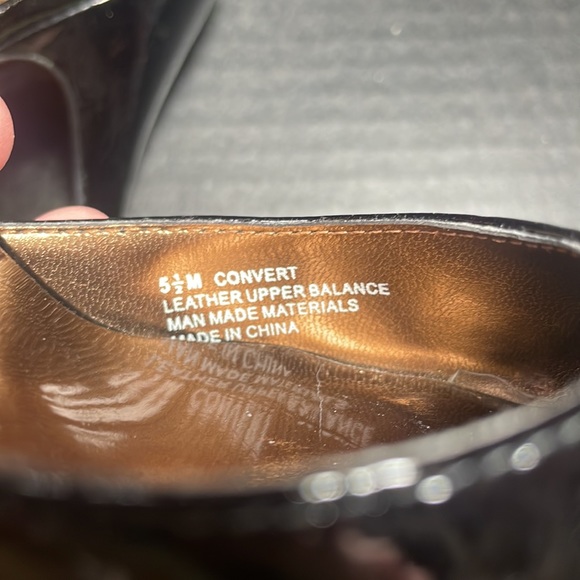 Carlos Santana Black Patent zip up 3 strap ankle heels 5.5M Excellent PRICE FIRM - Picture 12 of 14